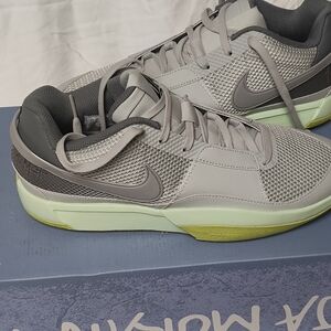 New Nike Ja Morant's size 10 in box no top